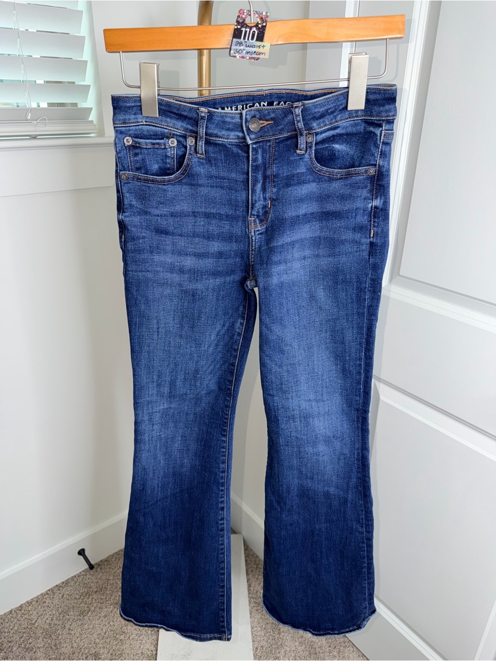 AE Low-Rise Flare Jean